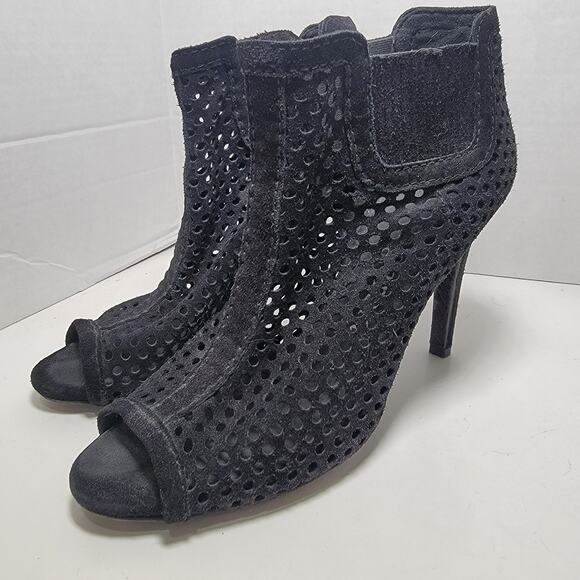 Pedro Garcia Bootie Heels 7.5 Black 37.5 Suede Laser Cut Outs Zip Open Toe - Picture 4 of 8